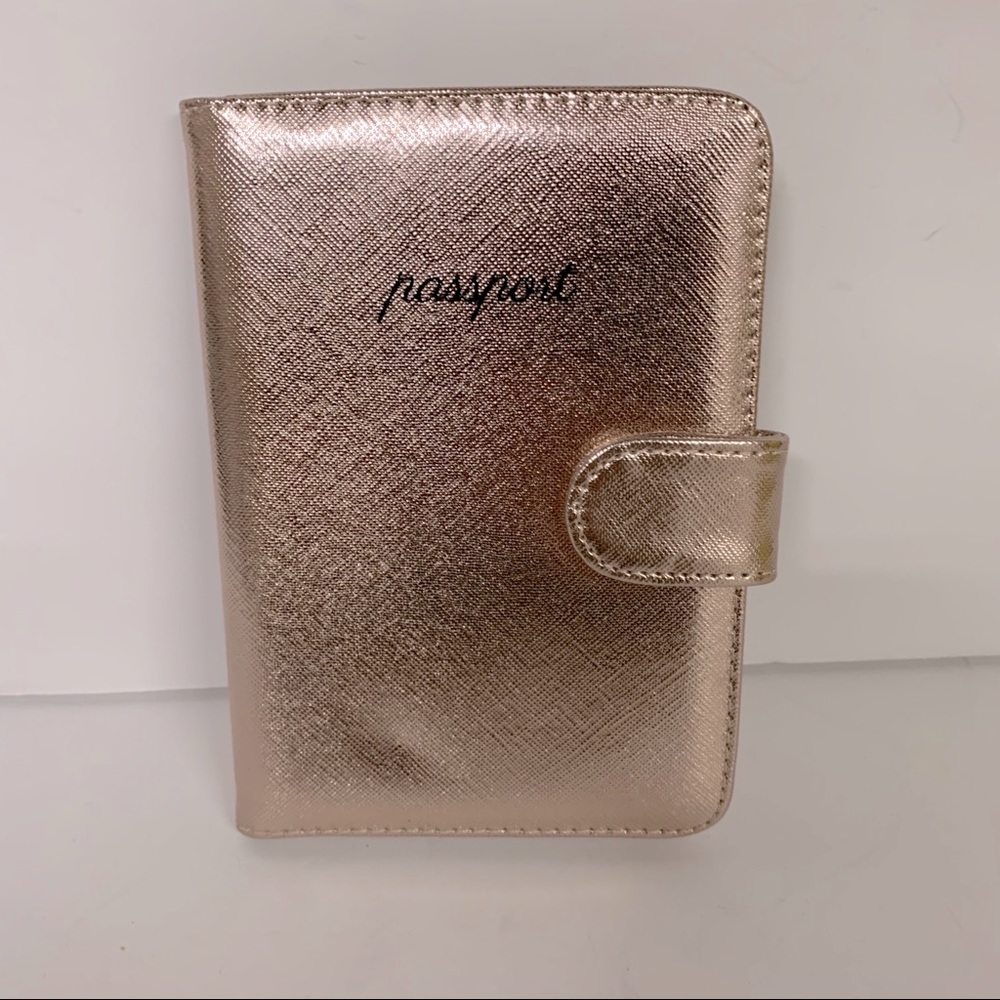 Passport wallet